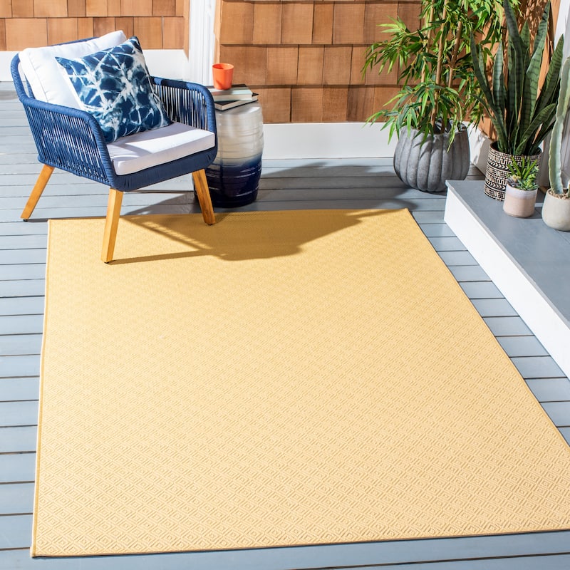 SAFAVIEH Courtyard Oivor Indoor/ Outdoor Waterproof Patio Backyard Rug - 5'3" x 7'7" - Gold/Gold