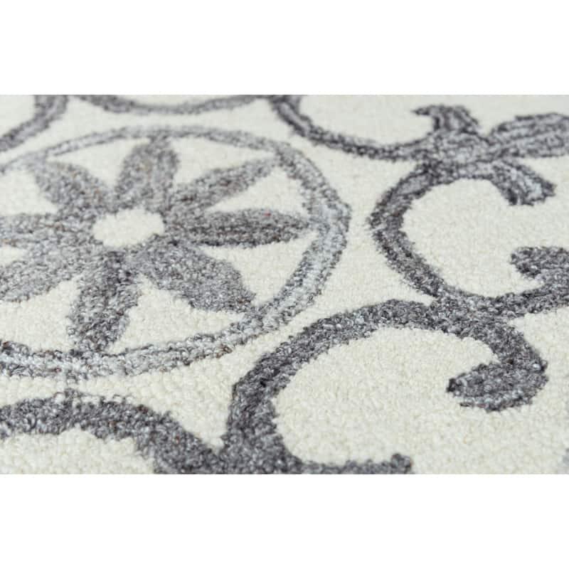 Alora Decor Neo Ivory and Grey Scrollwork Hand-tufted Wool Blend Rug