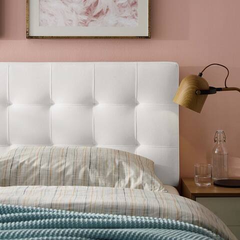 Carson Carrington Labbgard Queen-size Biscuit Tufted Velvet Headboard