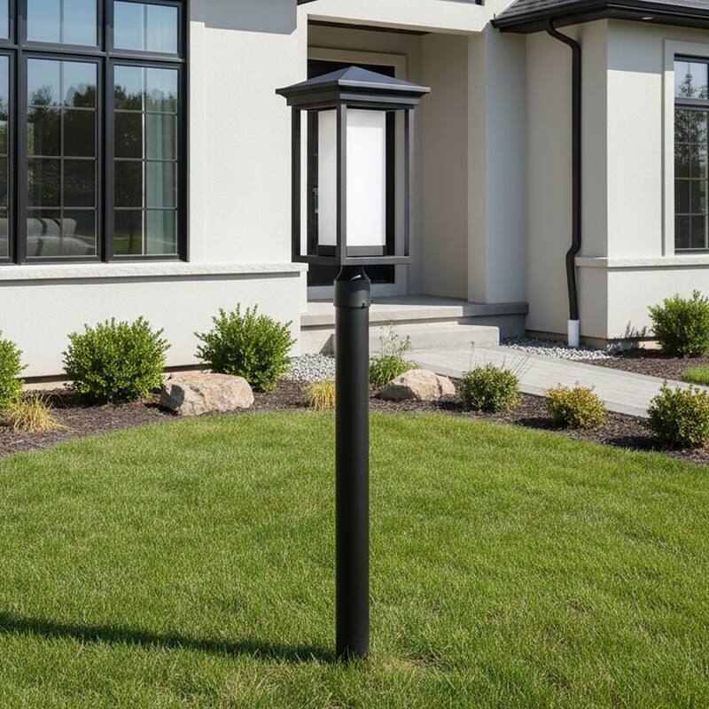 Artcraft Overbrook - 1-Light Outdoor Post Light