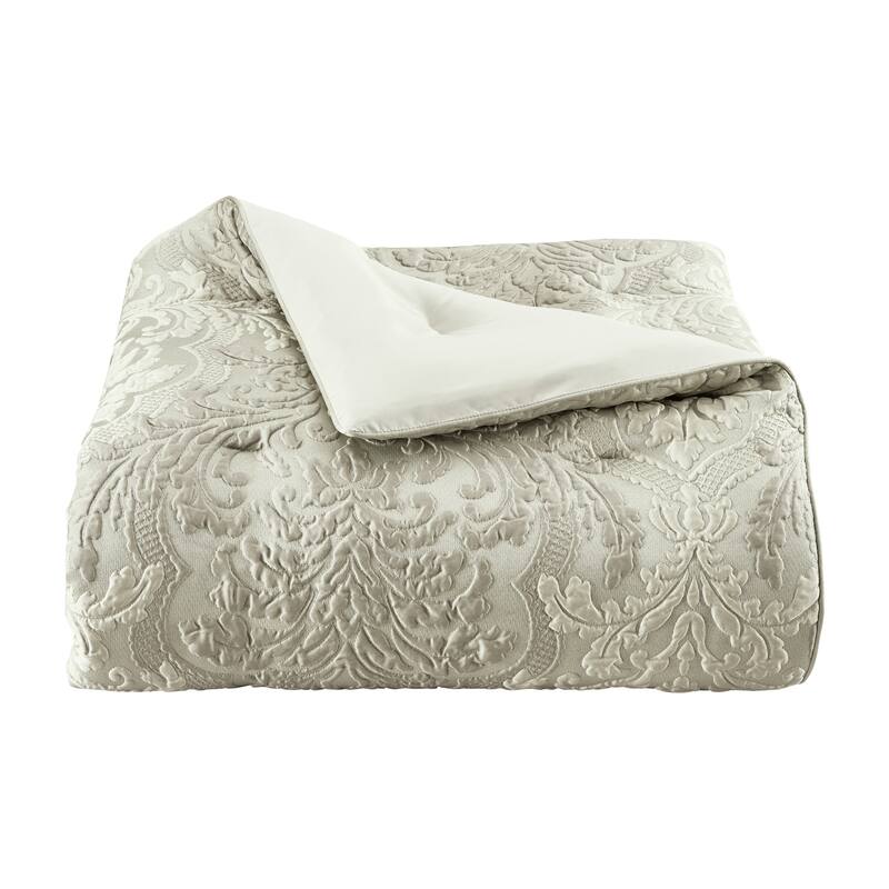 J. Queen New York Leonardo Comforter Set