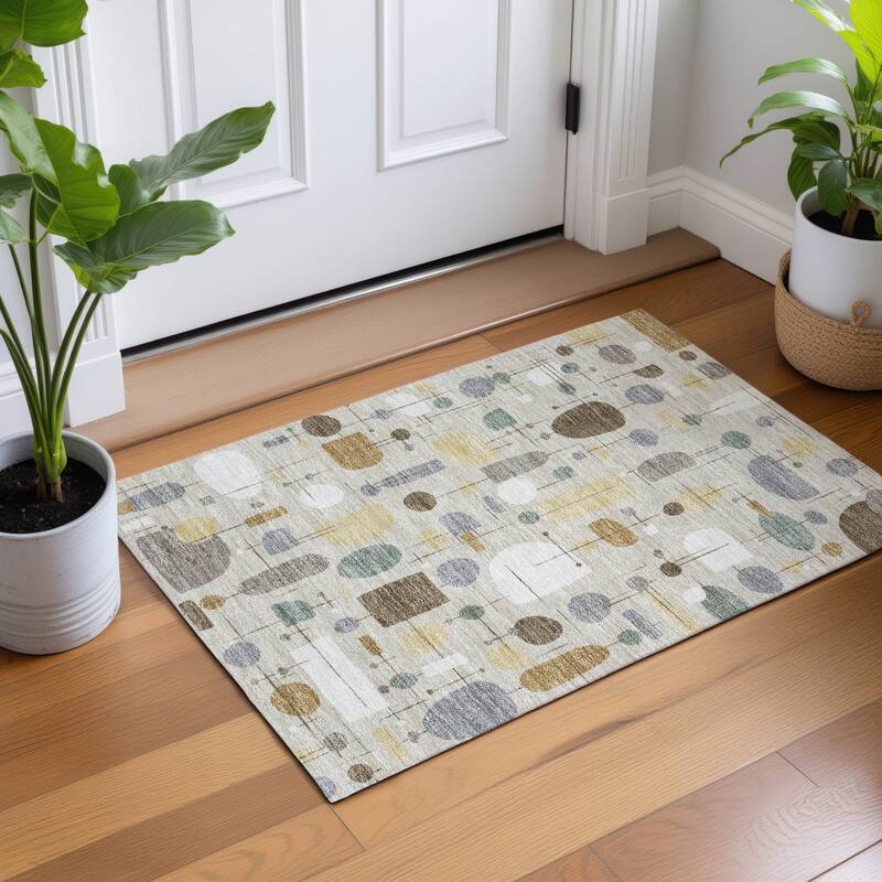 Machine Washable Indoor/ Outdoor Contemporary Fun Chantille Rug