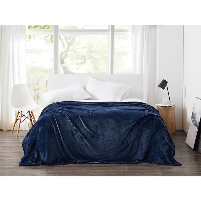 Cannon Heritage Solid Plush Blanket & Throw