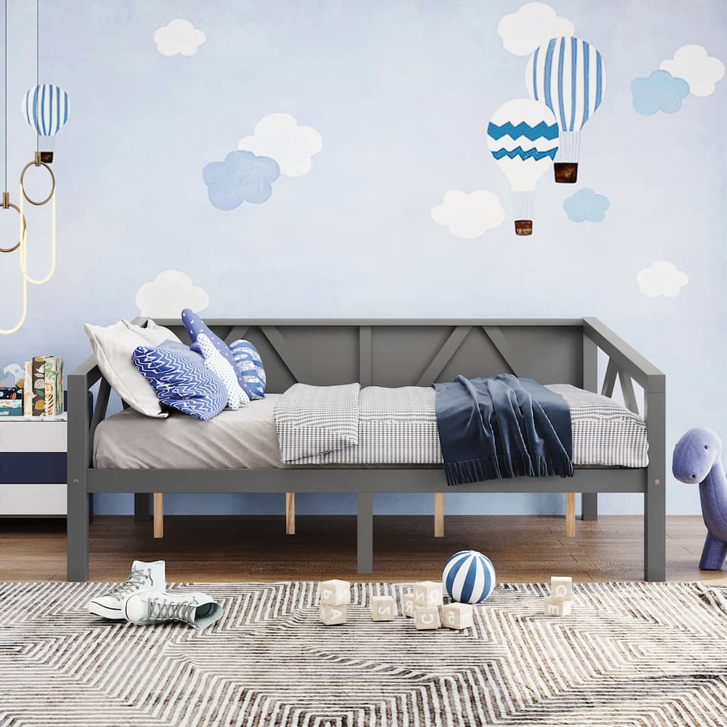 Full size Elegant MultiFunctional Daybed with Sturdy Storage Space