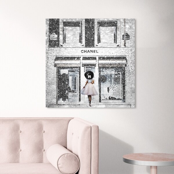 Oliver Gal CHANEL シャネルQueen of the Store Amazon.com: Fashion and Glam Wall Art Canvas Prints 'Queen