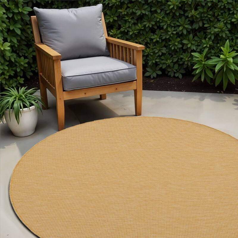 HomeRoots Contemporary Round Outdoor Rug - 6' Round - Yellow - 6' Round