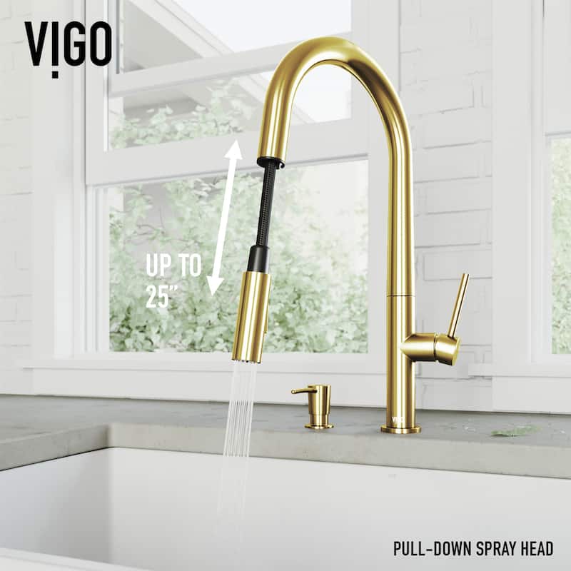 VIGO Greenwich 18" H Single Handle Pull-Down Sprayer Kitchen Faucet