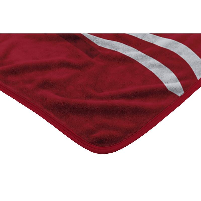 NCAA Alabama Crimson Tide Digitize Raschel Throw Blanket