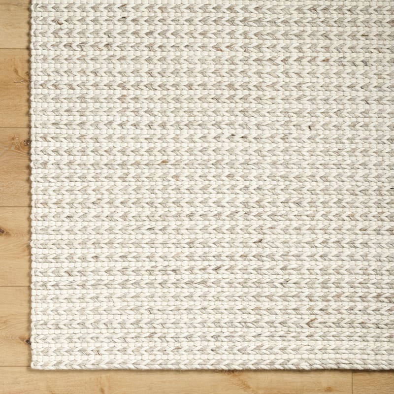 Livabliss Sundance Casual Dots Area Rug