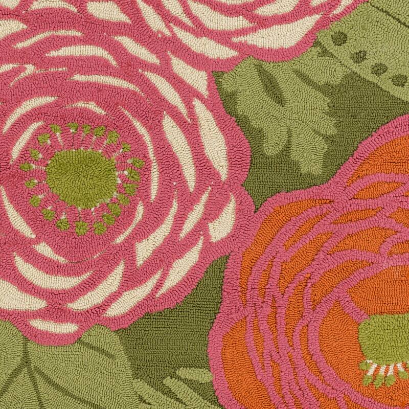 Hand-hooked Lola Floral Area Rug
