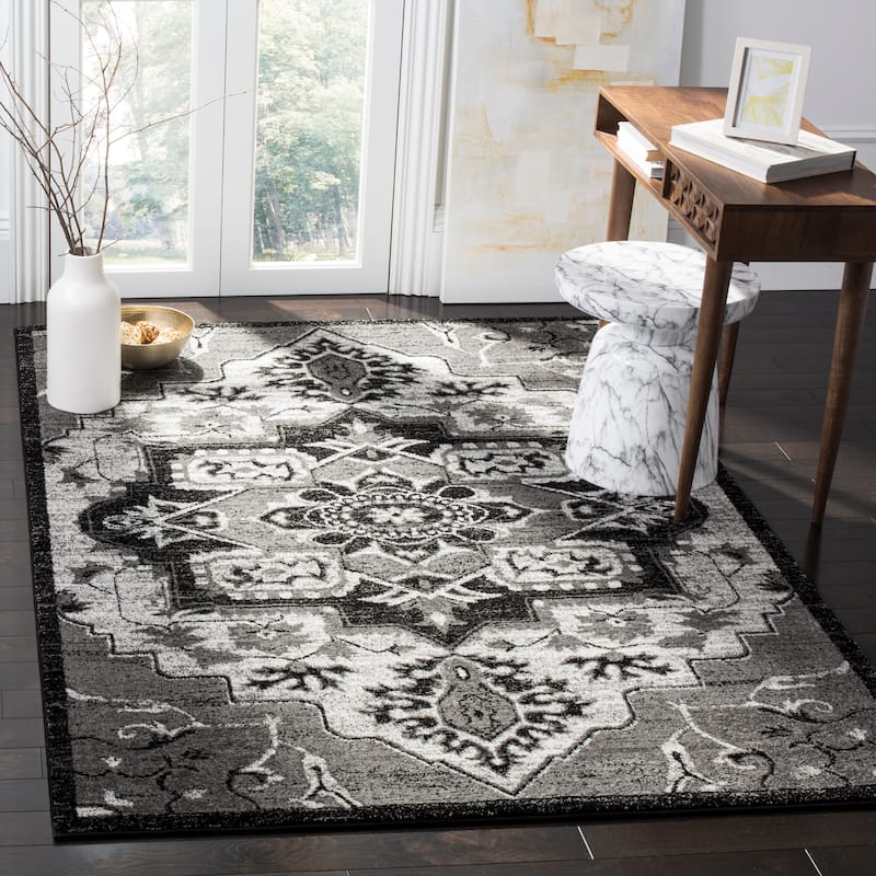 SAFAVIEH Vintage Hamadan Juvelina Oriental Rug