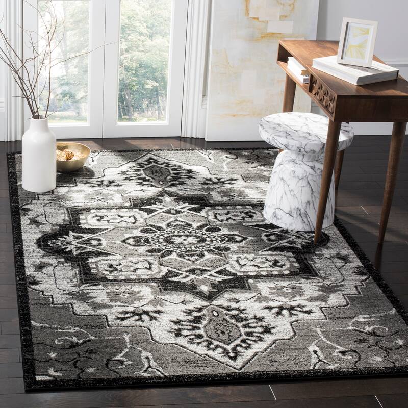 SAFAVIEH Vintage Hamadan Juvelina Oriental Rug