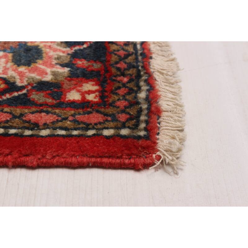 ECARPETGALLERY Hand-knotted Andelz Red Wool Rug - 4'4 x 6'7