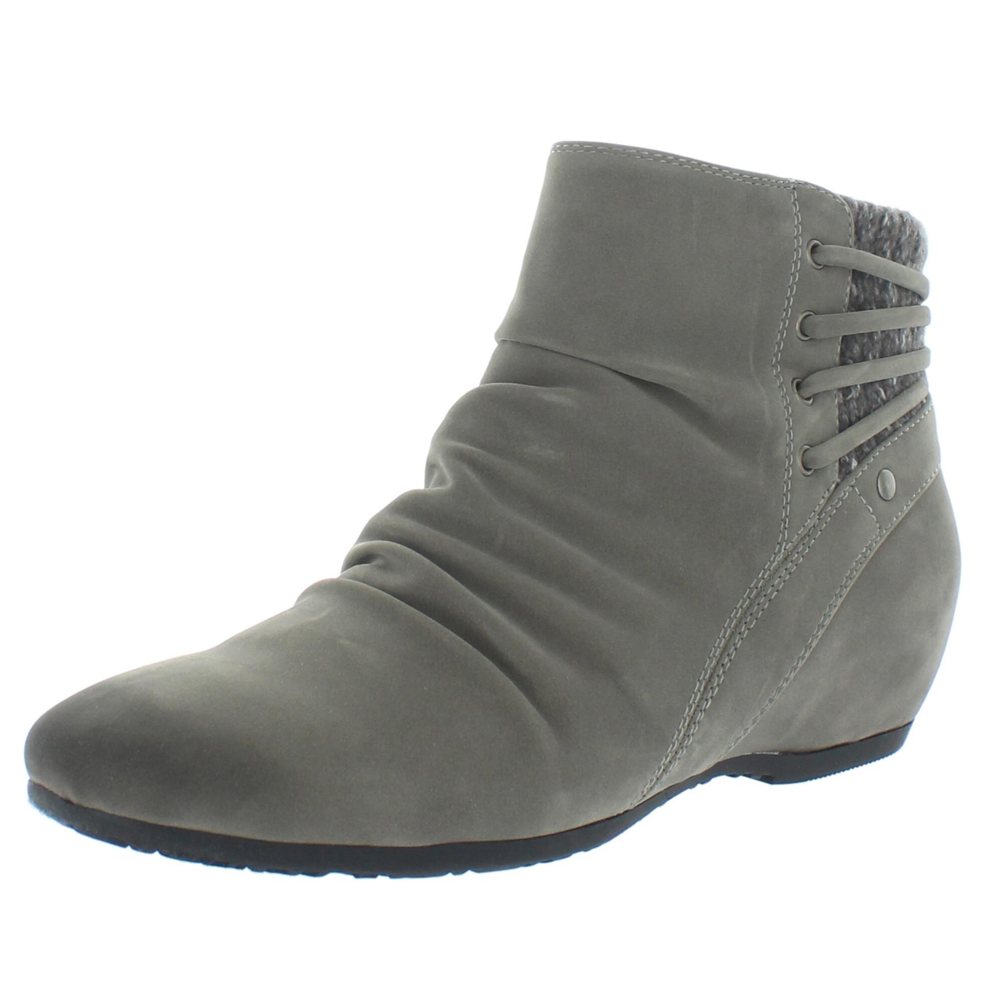 bare traps grey boots