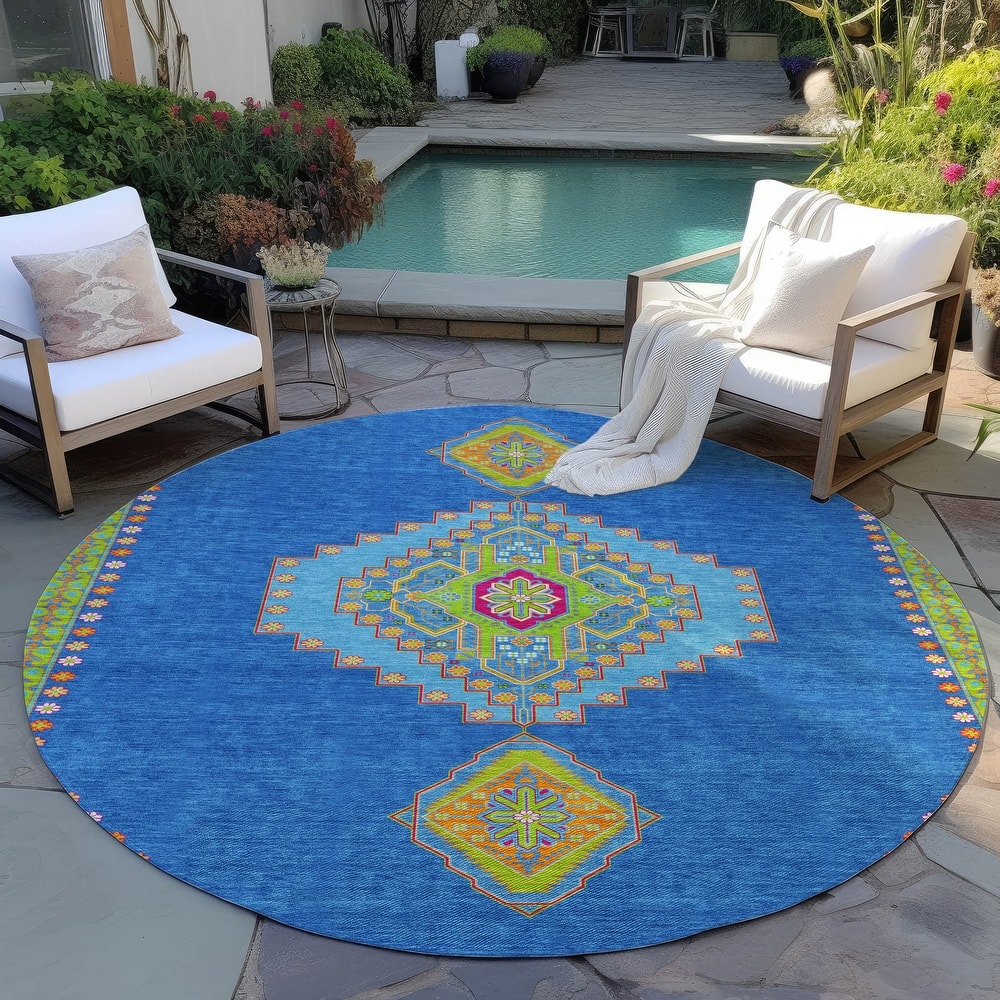 Machine Washable Indoor/ Outdoor Boho Traditional Chantille Rug