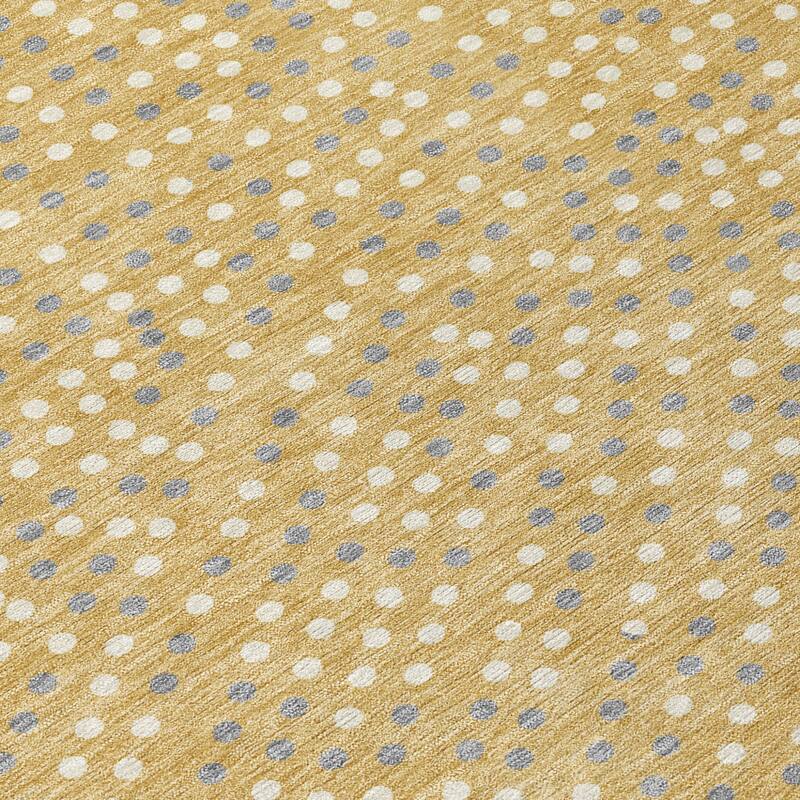 HomeRoots Polka Dot Transitional Rectangle Outdoor Rug