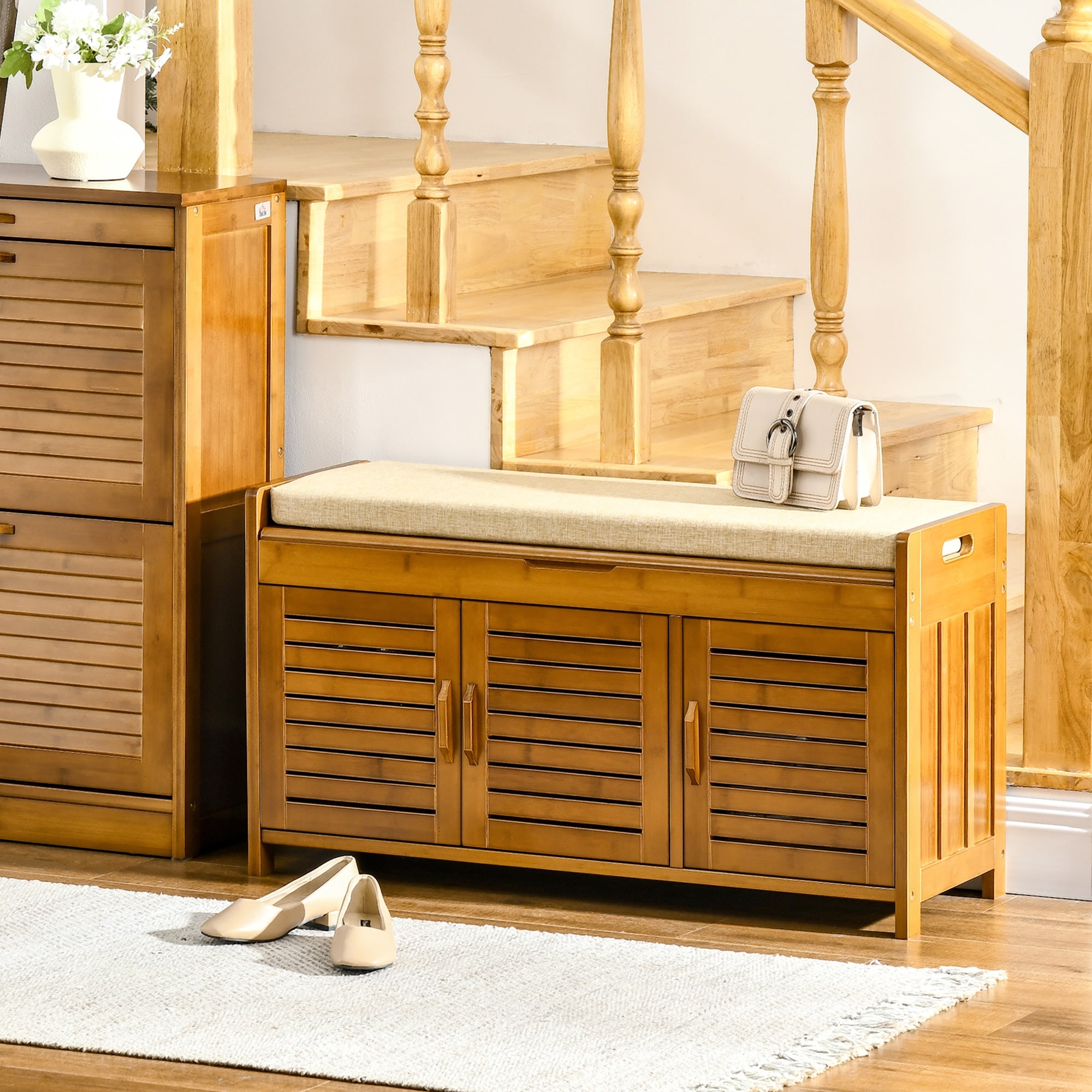 Shoe cabinet with shop seating bench