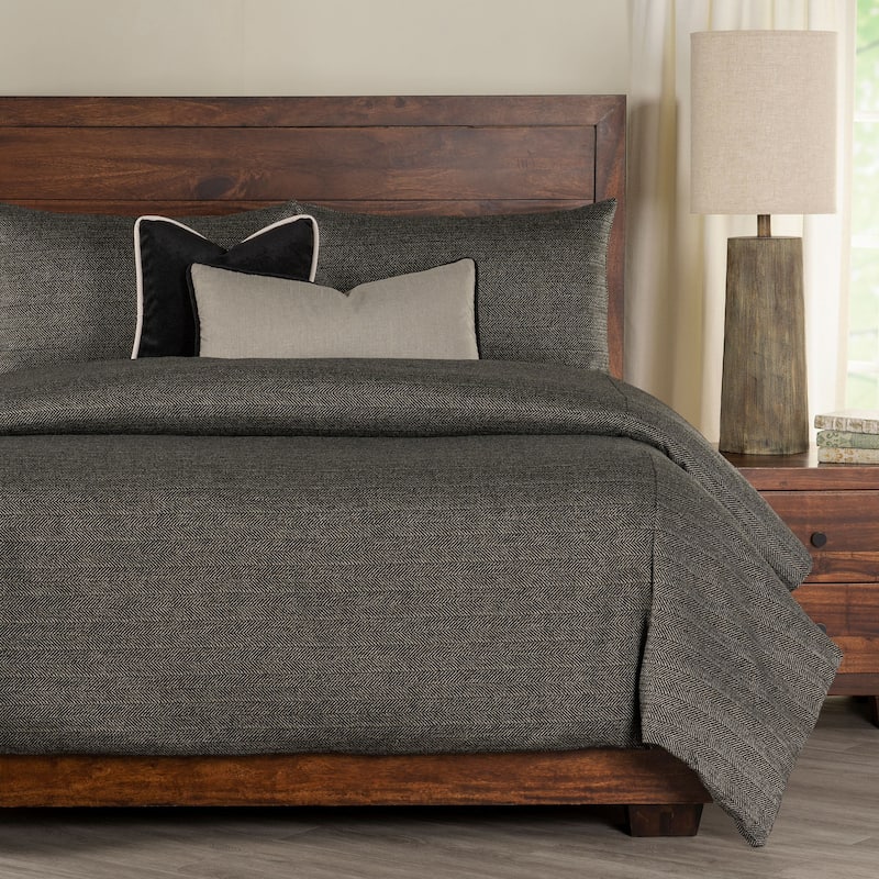 Adventure Stain-Resistant Duvet & Insert Set - Onyx - California King