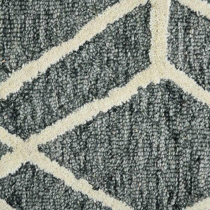 Visalle Duncan Hand-Hooked Wool Area Rug