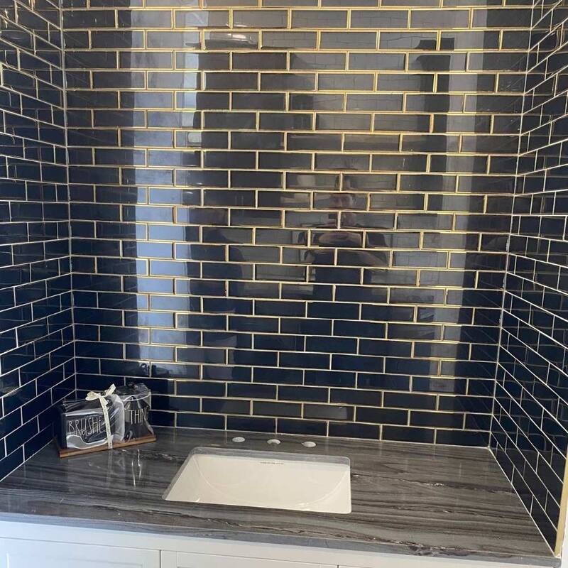 The Tile Life Athena 2x6 Black/ Gold Matte Glass Subway Mosaic Backsplash & Wall Tile