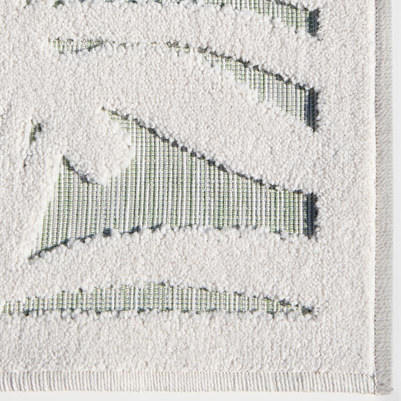 Orian Rugs Boucle Breezy Palms White High Low Indoor Outdoor Area Rug