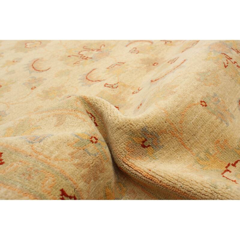 ECARPETGALLERY Hand-knotted Peshawar Oushak Ivory Wool Rug - 4'1 x 6'0