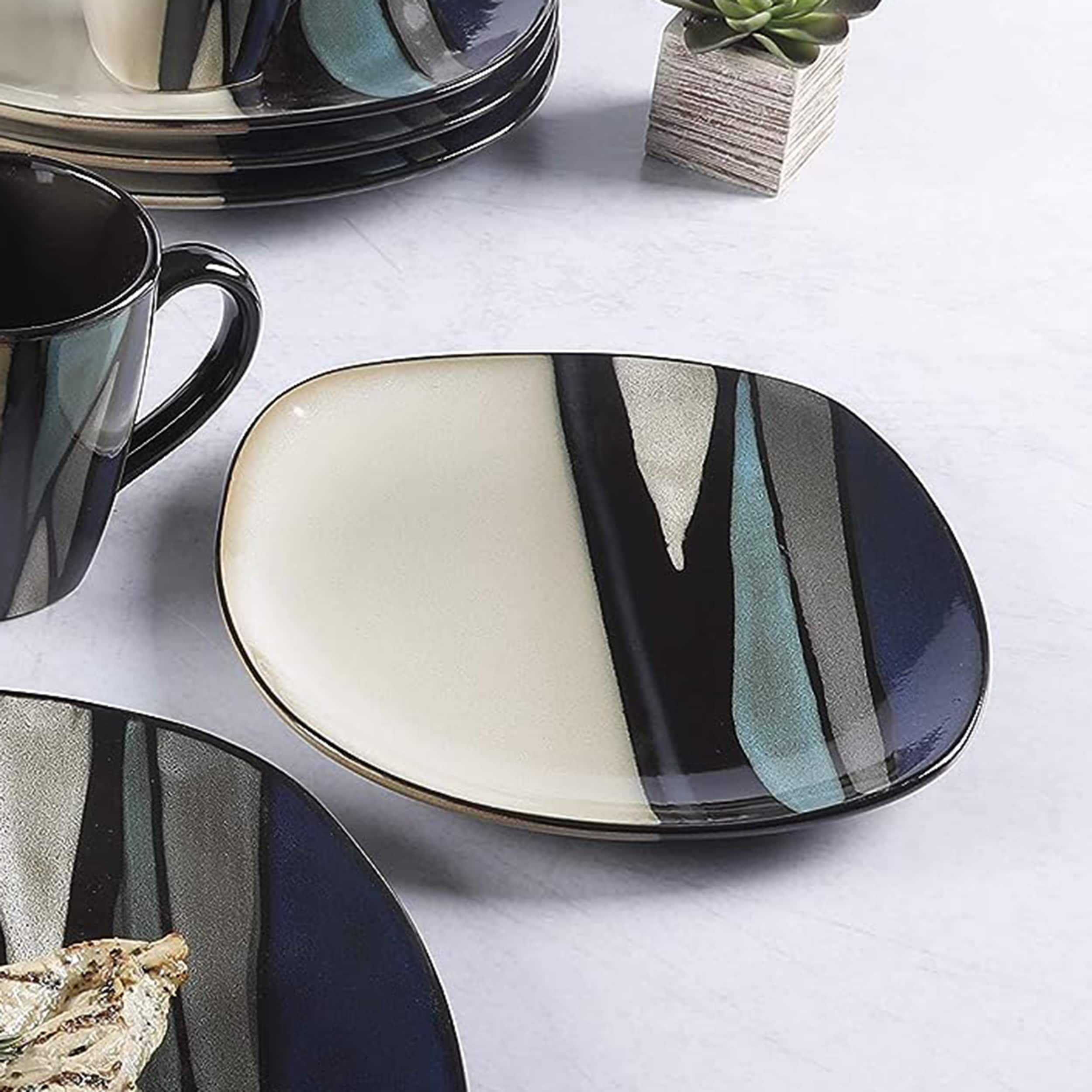 Teal salad plates hotsell