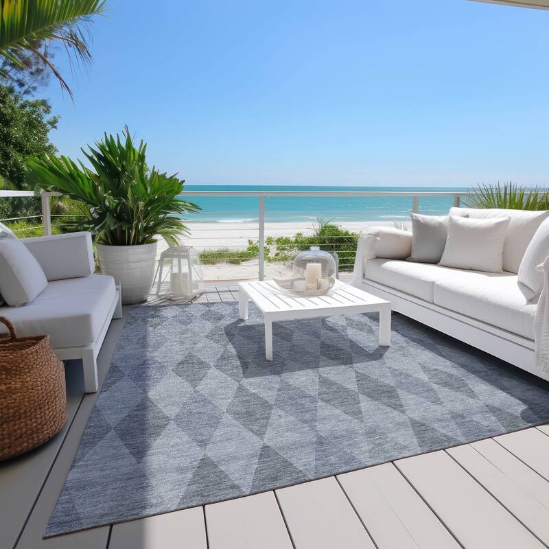 Machine Washable Indoor/ Outdoor Argyle Chantille Rug