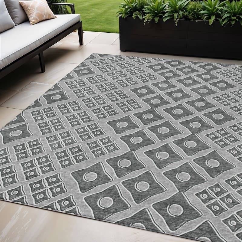 Gray And Light Gray Geometric Washable Indoor Outdoor Area Rug - 5' X 8' - 5' X 8' - Grey