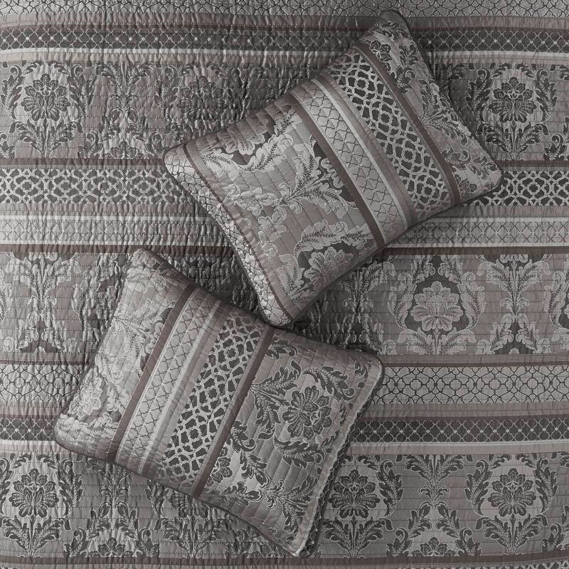 Madison Park Venetian 6 Piece Jacquard Quilt Set with Throw Pillows