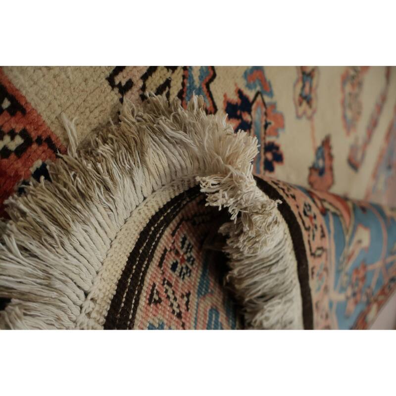 Hand Knotted Oriental 100% Wool Carpet Traditional Floral Beige & Ivories Heriz Area Rug - 8' 1'' X 6' 3''