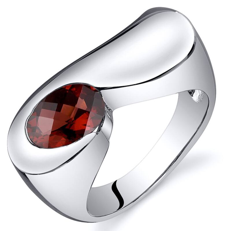Sterling Silver 1.5 ct Garnet Solitaire Ring