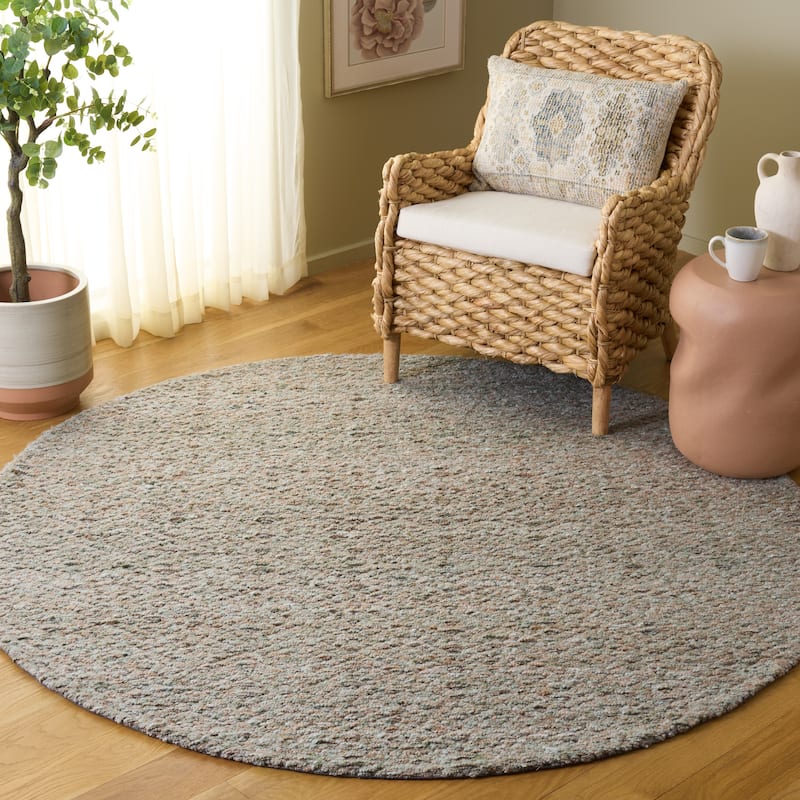 SAFAVIEH Handmade Harvest Kazuho Rug