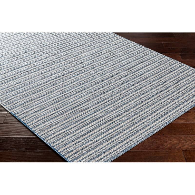 Livabliss Hampton Indoor/ Outdoor Classic Striped Area Rug