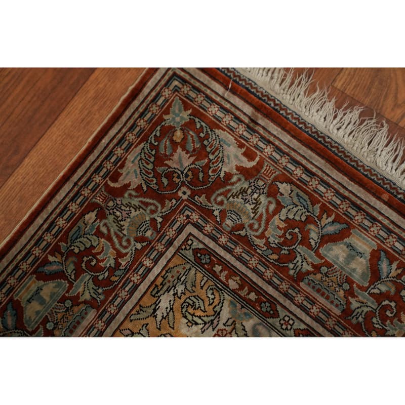 Hand Knotted Traditional Silk Beige Geometric Area Rug - 3' 1'' X 2' 0''