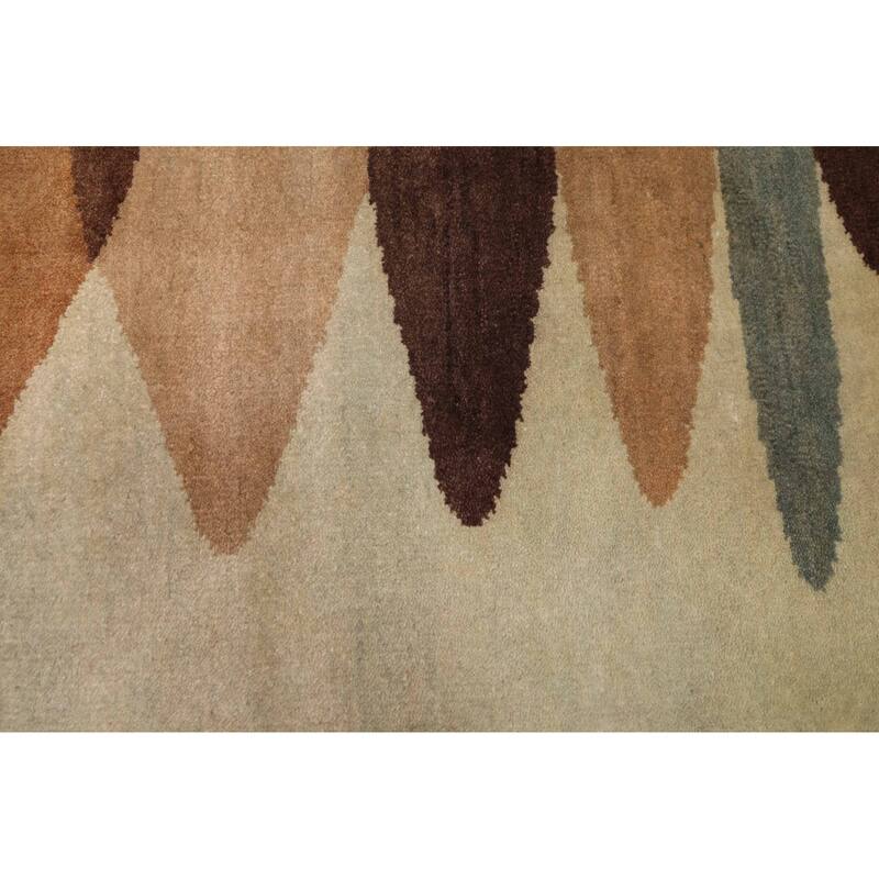 ECARPETGALLERY Hand-knotted Peshawar Ziegler Light Green Wool Rug - 5'2 x 6'10