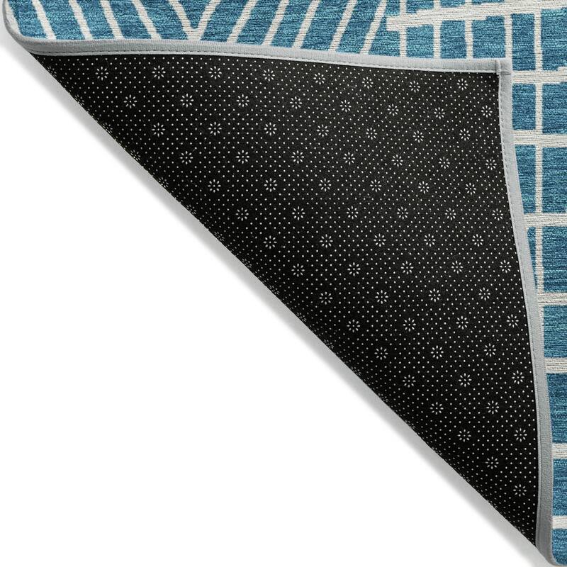Machine Washable Indoor/ Outdoor Geo Patchwork Chantille Rug