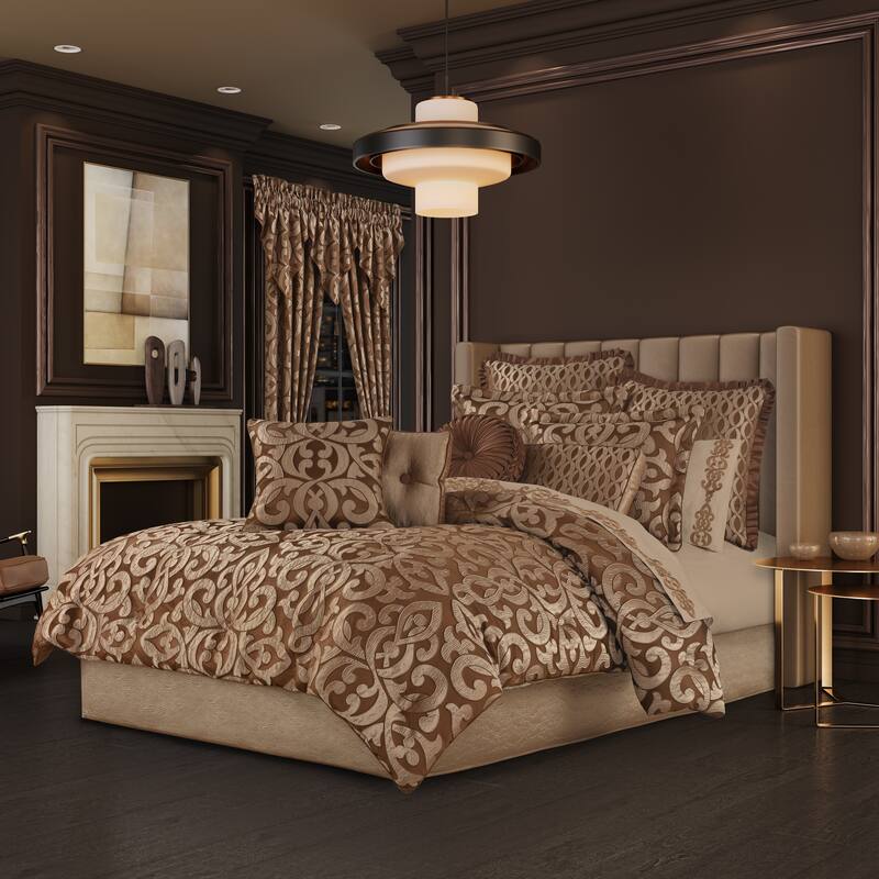 Five Queens Court La Boheme Copper Comforter Set