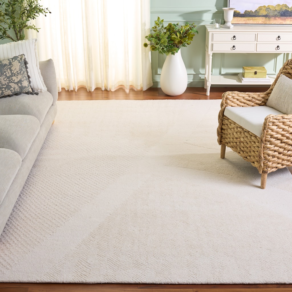 SAFAVIEH Handmade Pine Fanie Modern & Contemporary Wool Rug