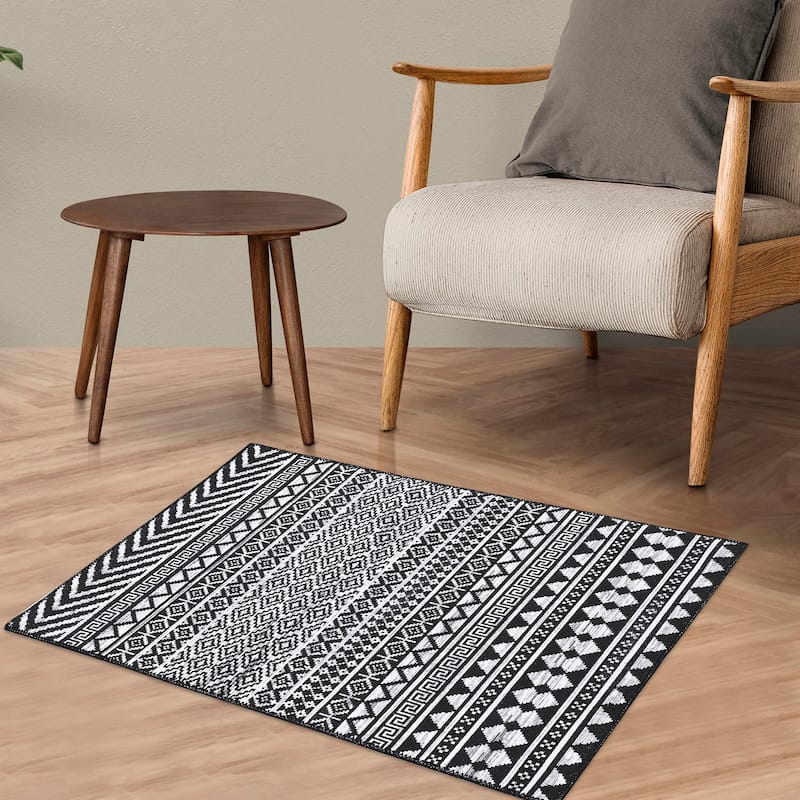 Garvee Moroccan Geometric Machine Washable Area Rug