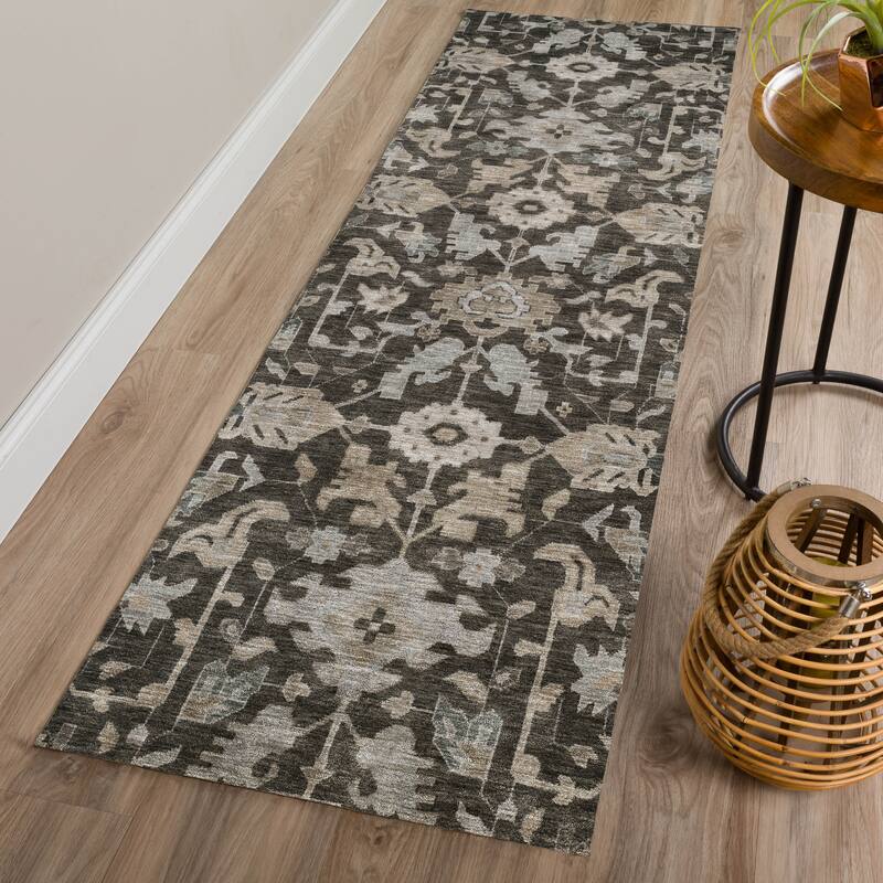Machine Washable Indoor/ Outdoor Casual Traditional Chantille Rug