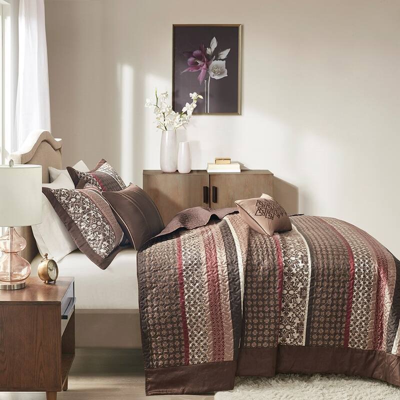 GDF Studio - Princeton 5-Piece Reversible Jacquard Quilt Set with Decorative Pillows