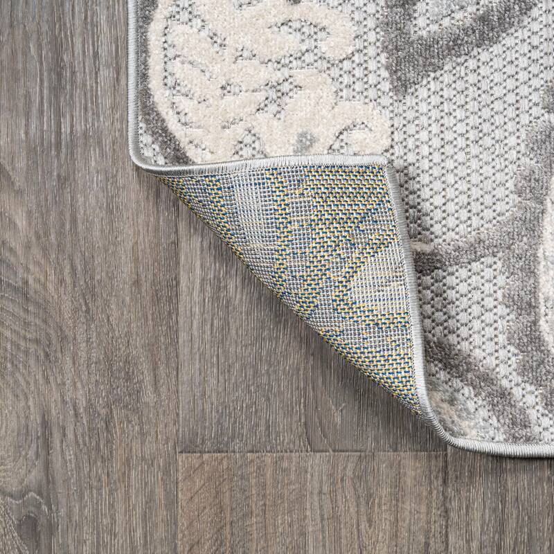 JONATHAN Y Gordes Paisley High-Low Indoor/Outdoor Area Rug