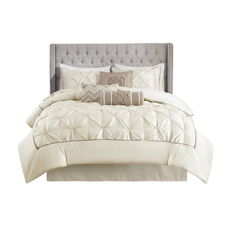 GDF Studio - Laurel 7-Piece Tufted Comforter Set with Decorative Pillows