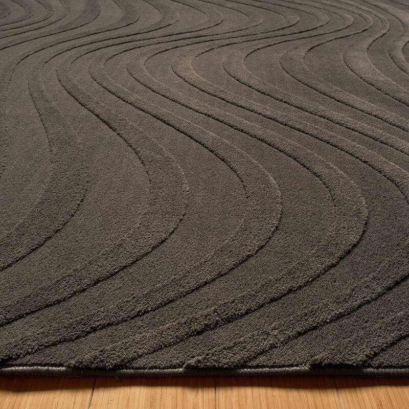 Gertmenian Vida Lomira Soft Polyester High-Low Carved Non-Slip Shag Indoor Area Rug