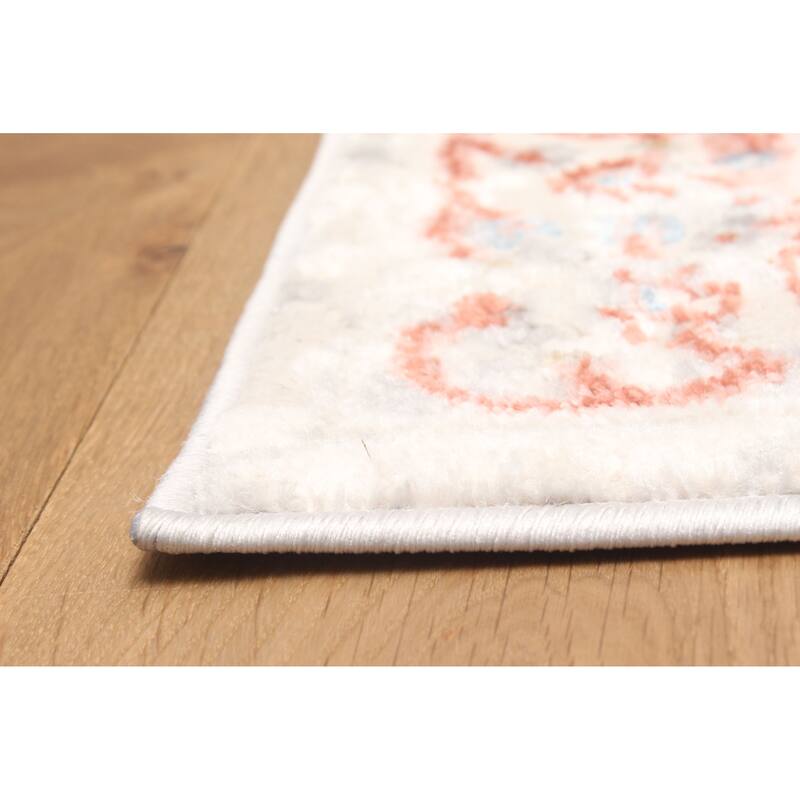 ECARPETGALLERY Machine Made Seline Ivory Area Rug