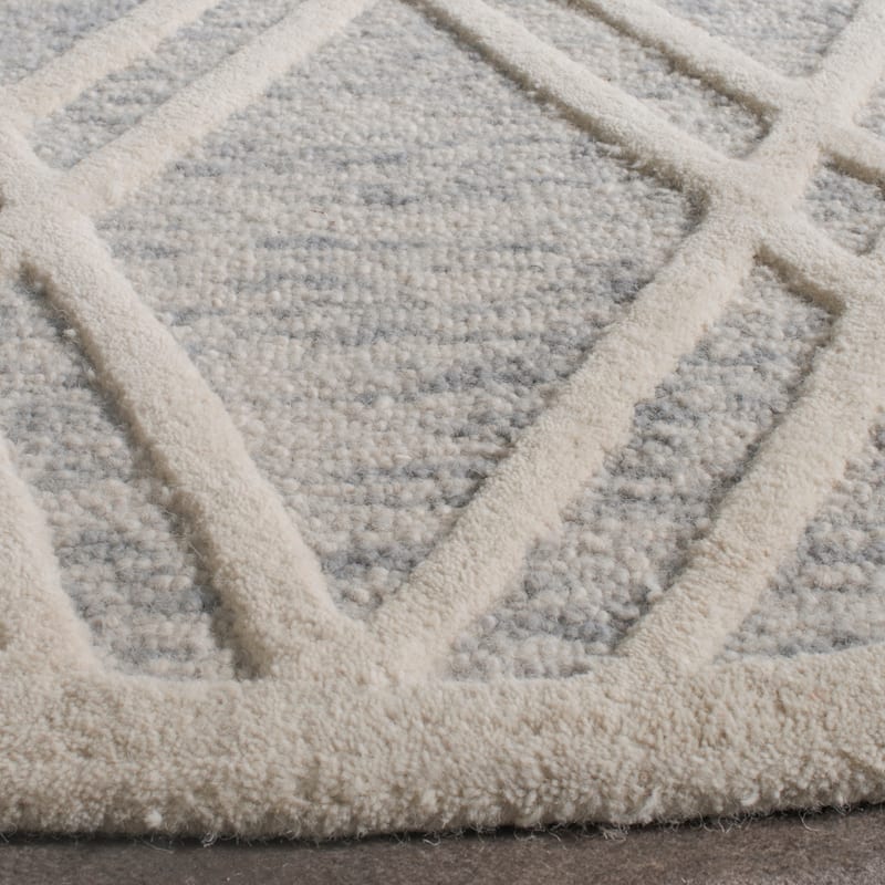 SAFAVIEH Handmade Cambridge Chieko Modern Wool Rug