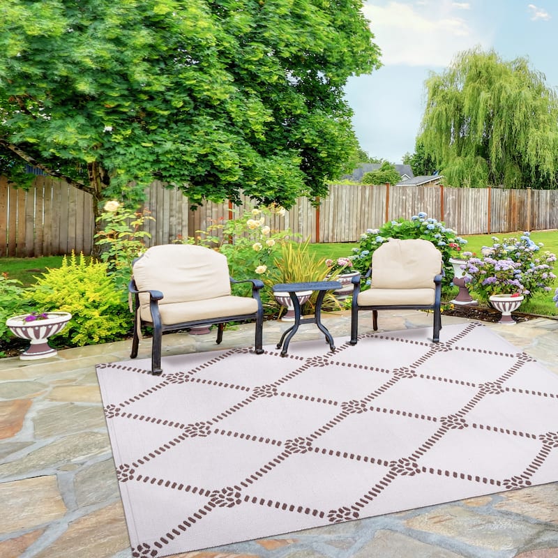 Superior Coastal Geometric Lattice Indoor Outdoor Area Rug