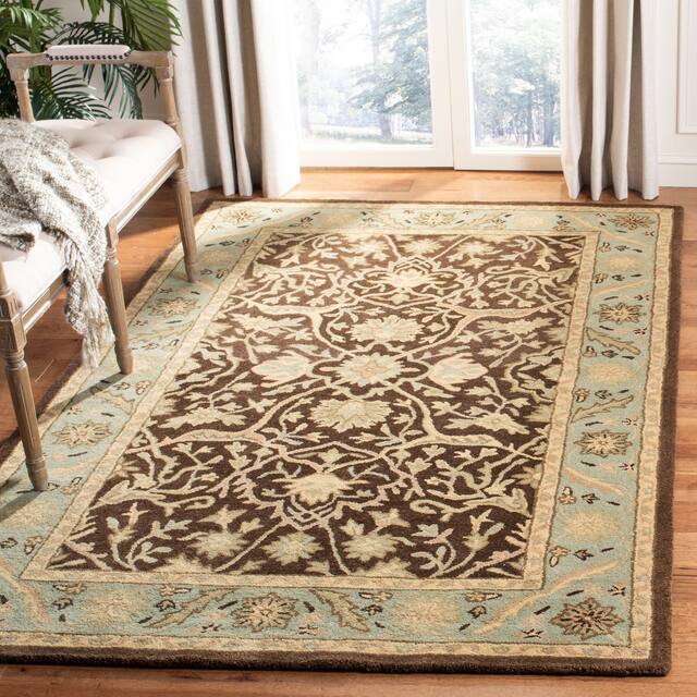SAFAVIEH Handmade Antiquity Izora Traditional Oriental Wool Rug