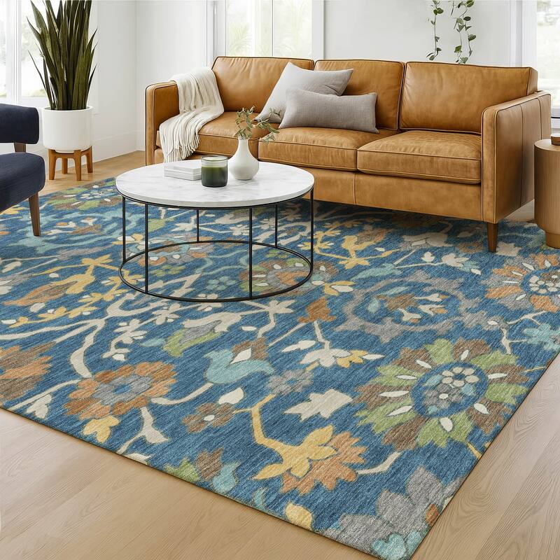 Machine Washable Indoor/ Outdoor Traditional Blanca Chantille Rug